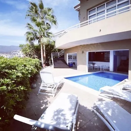 Chalet Del Dallas * Costa Adeje (Tenerife)